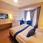 Delfin Aparthotel