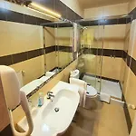 Delfin Spa Aparthotel 3*