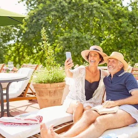 アパートホテル Delfin