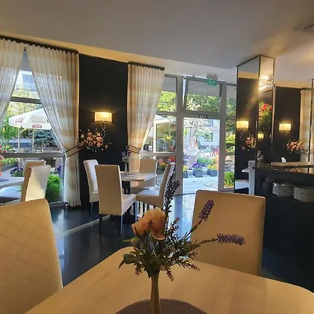 Apartahotel Delfin