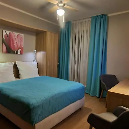 Delfin Apart Otel 3*