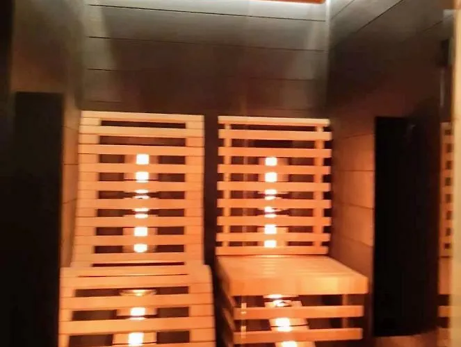 Apart-hotel Delfin 3*